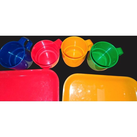 Colorful Plastic Dining Set With Plates & Mugs  Durable BPA-Free Material For In - Picture 5 of 7